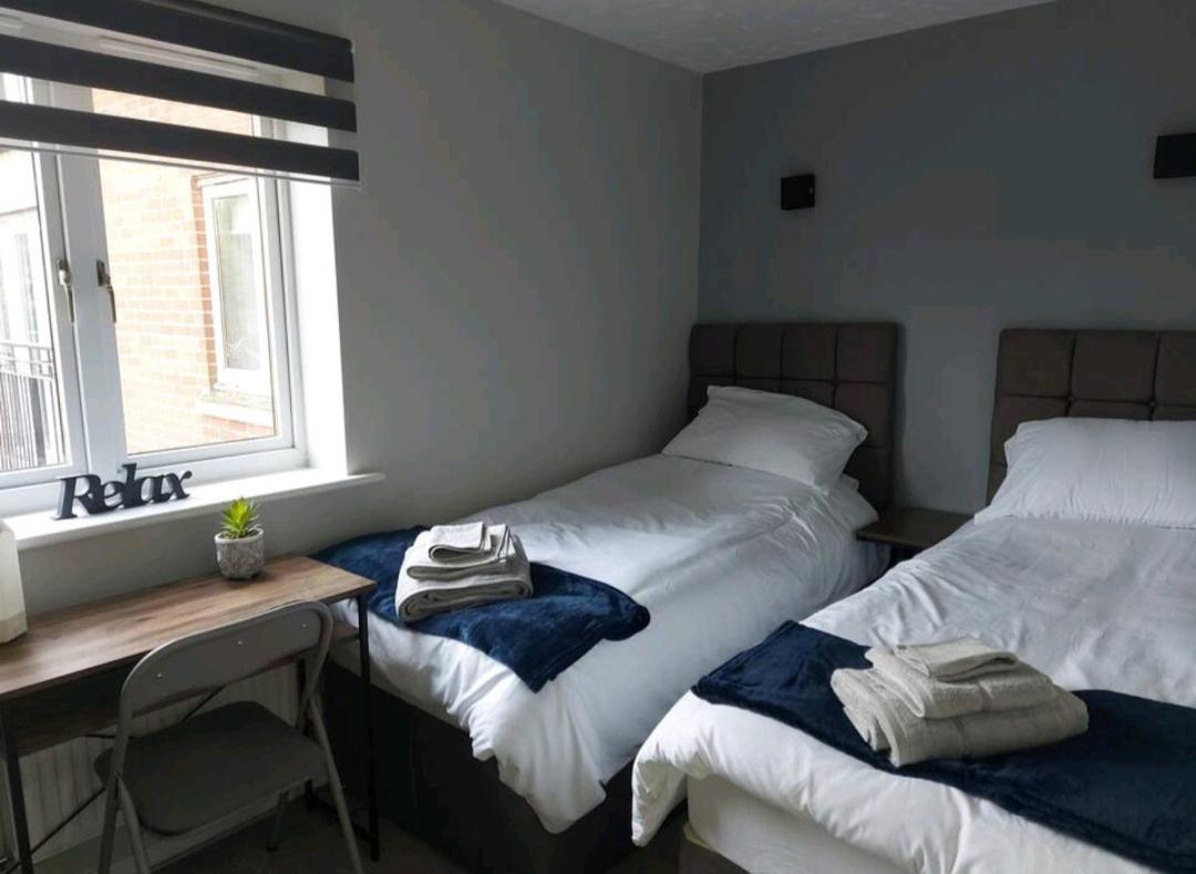 2 Bedroom Apartment Exhall Экстерьер фото